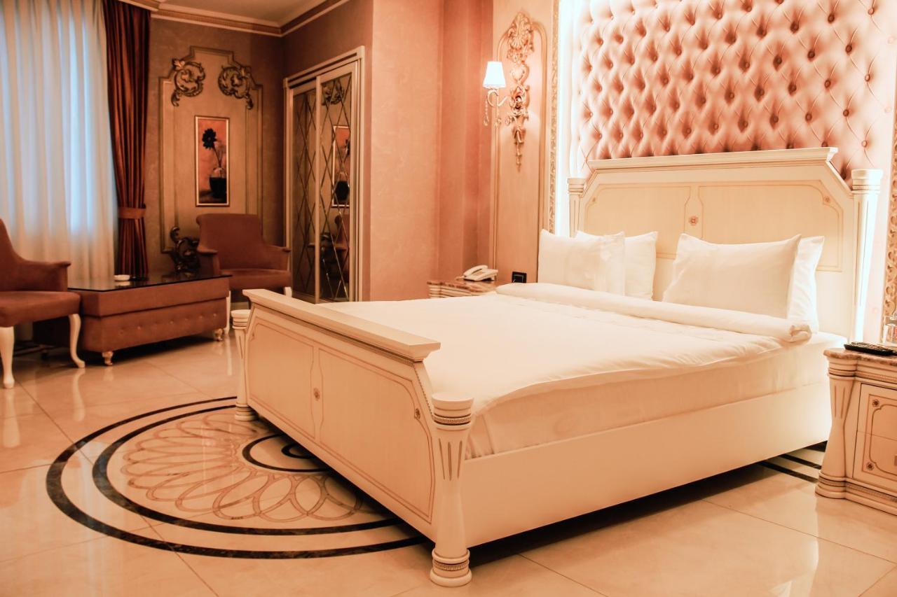 Iron Hotel Hokmeli Екстер'єр фото